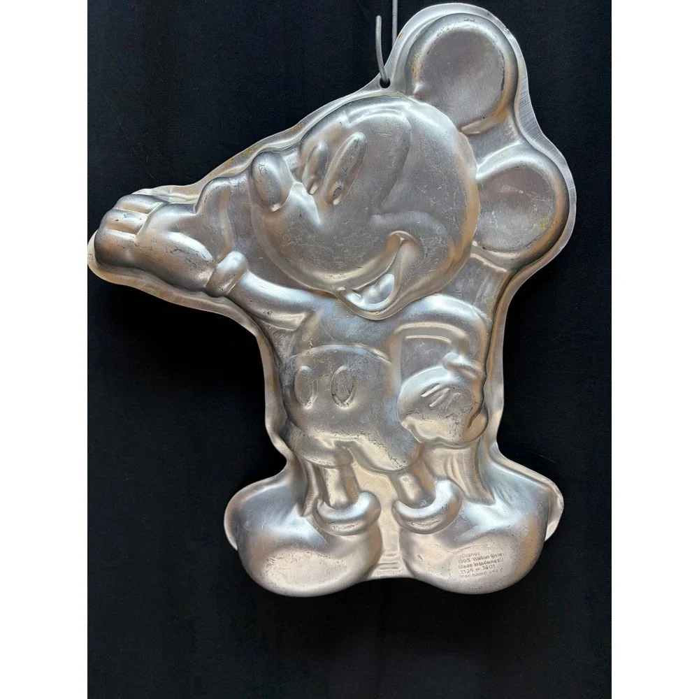 Wilton Mickey Mouse Full Body Cake Pan 1995 Vtg Disney Aluminum Mold 2105-3601